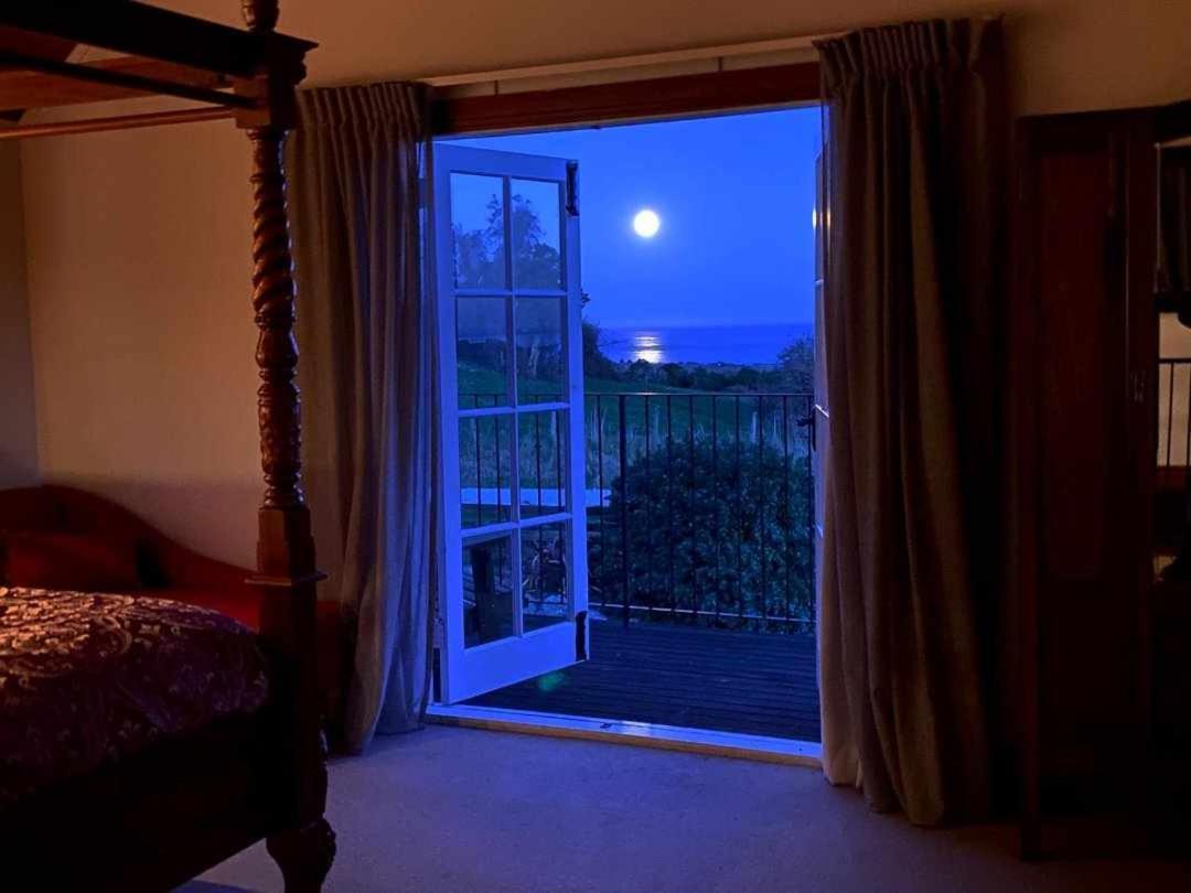Sky Harbour Villa Kaikoura Ngoại thất bức ảnh